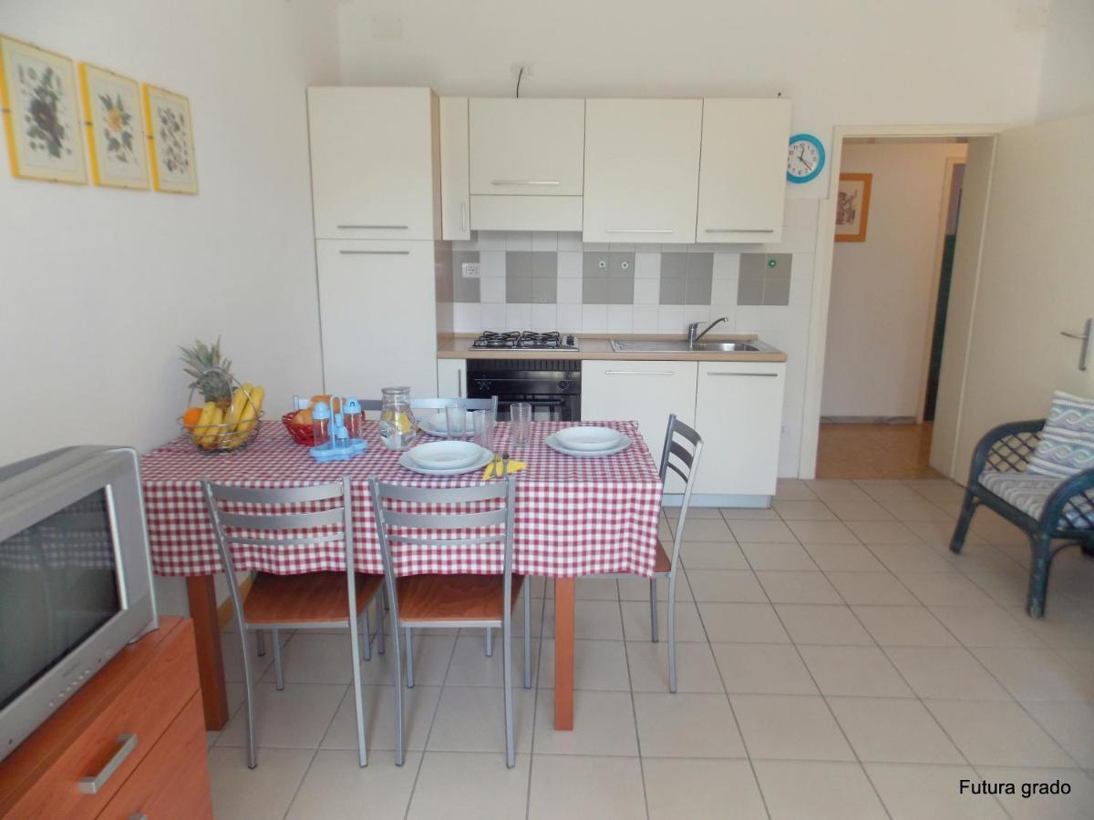 Villa Verdi Apartments Градо Экстерьер фото